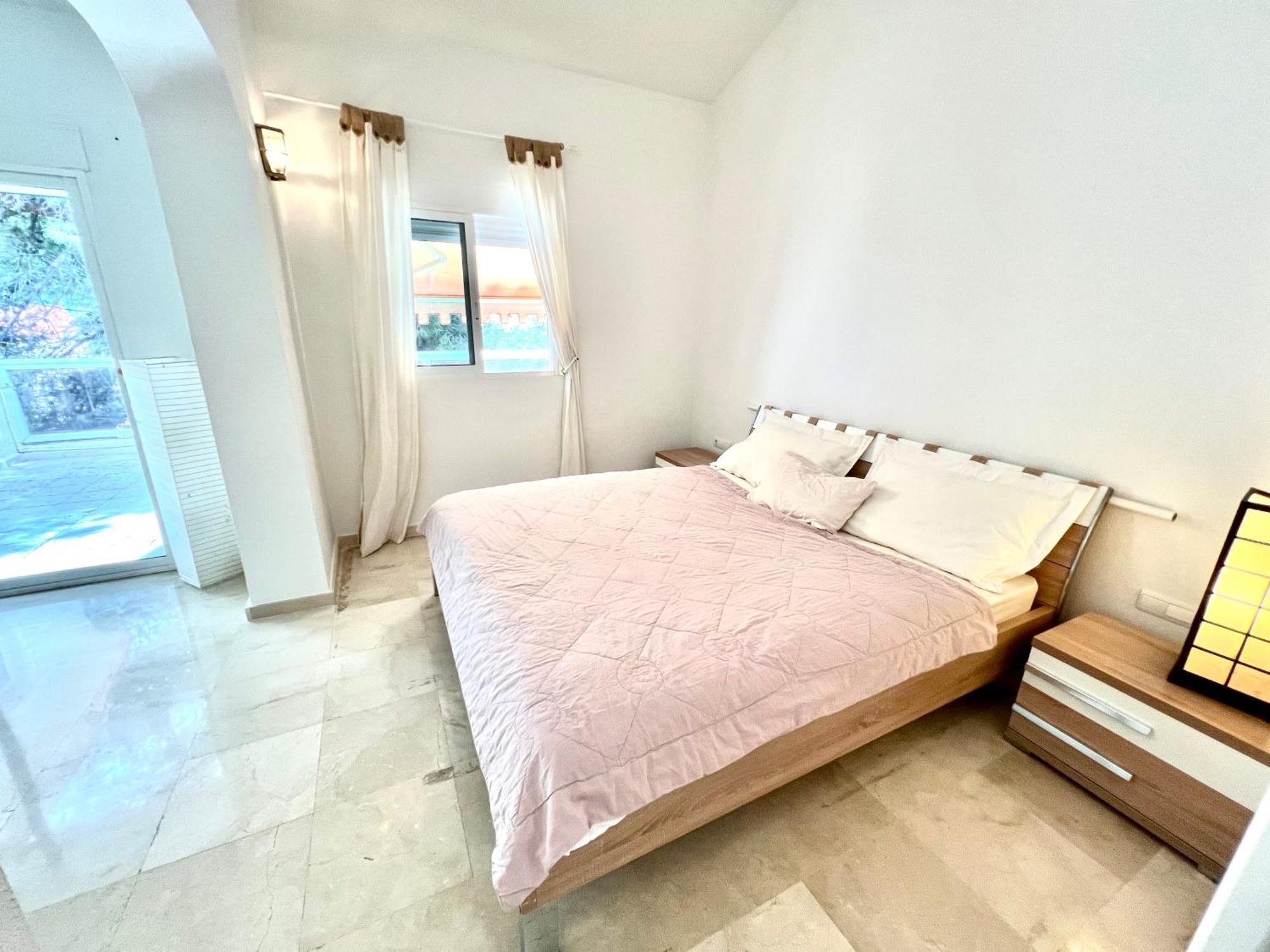Beachside 4-Bedroom With Pool Alicante Eksteriør billede