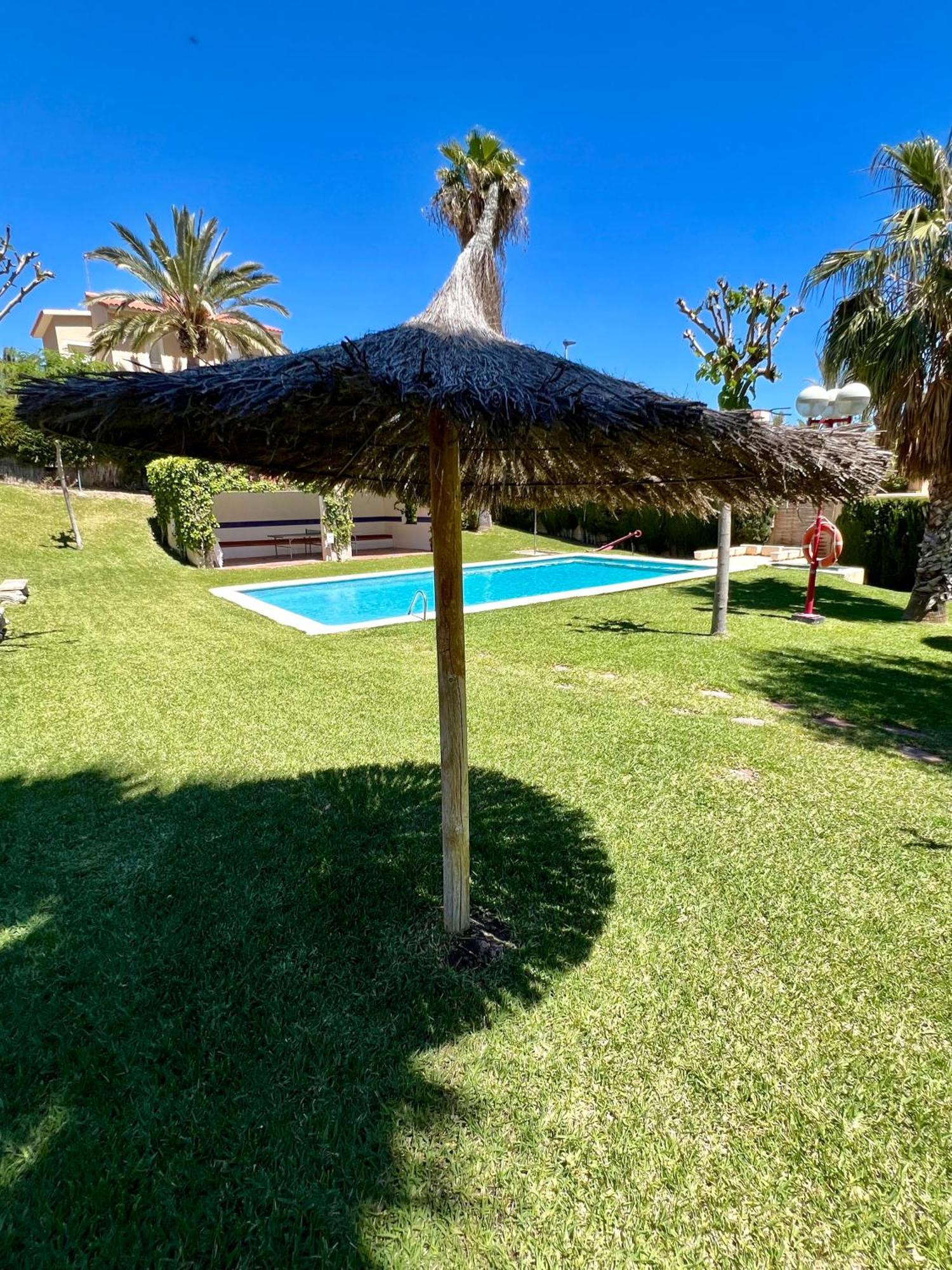 Beachside 4-Bedroom With Pool Alicante Eksteriør billede